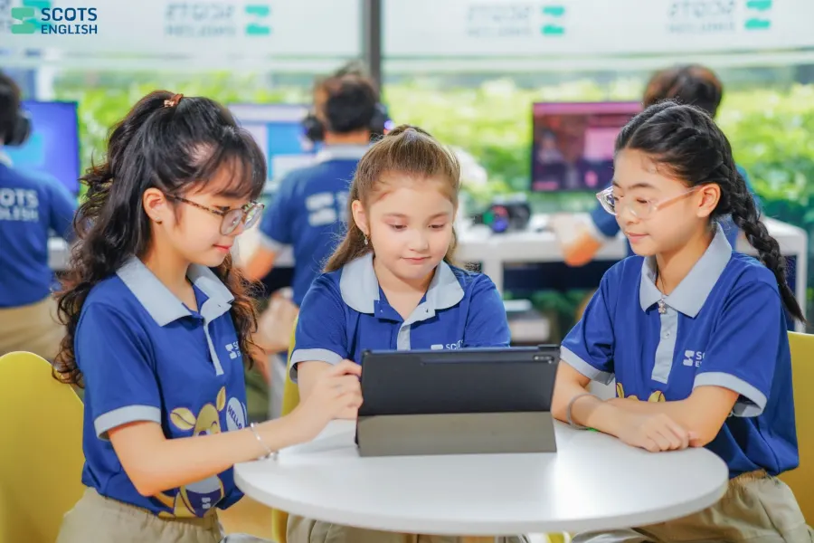 Hệ thống Anh ngữ Quốc tế Scots English Từ Sơn