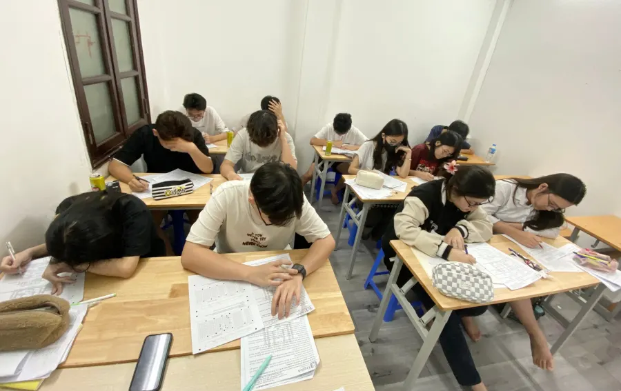 Trung tâm Tiếng Anh cô Hoàng Hương - English Ms Hoang Huong - cơ sở 2 Hoàng Quốc Việt