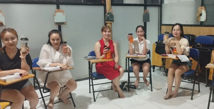 Trung Tâm Tiếng Trung Phiên Dịch - KCN Rạch Bắp, Bến Cát, Bình Dương