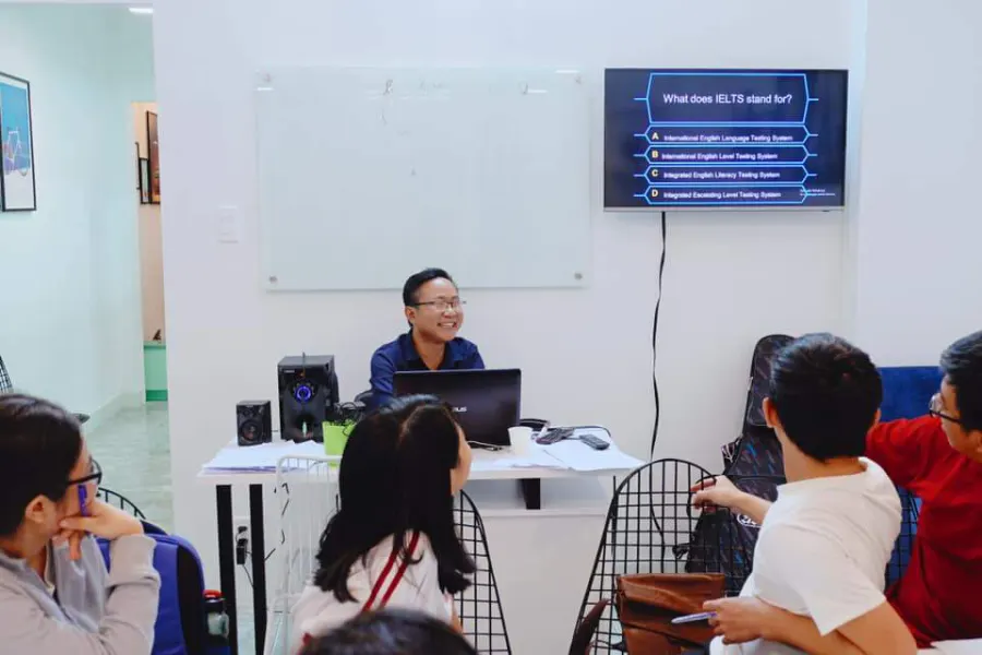 Trung Tâm Anh Ngữ IELTS Vietop - Phường 1